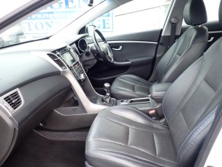 /photos/1992/46b96437-0875-62c7-a83e-74199263ca73_i320x240.jpg