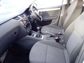 /photos/1992/4f396448-2392-9a75-b842-fa466d39f6b8_i320x240.jpg