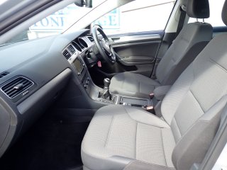 /photos/1992/6b8d6310-bd60-8127-1e2e-0814e117aba3_i320x240.jpg