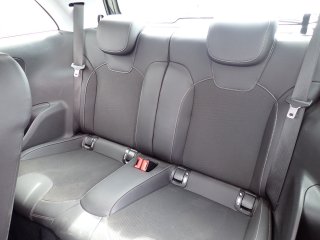 /photos/1992/7f9b4363-410f-7fd7-77f6-1e22b016d08d_i320x240.jpg