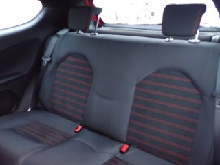 /photos/1992/8284a385-727b-e39b-7368-cd123a945c63_i320x240.jpg