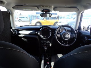 /photos/1992/8cb7718a-b558-ada6-2ba7-22f22abf7d28_i320x240.jpg