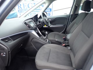 /photos/1992/977b2521-18bf-51dc-46d2-ac13d75e8ddf_i320x240.jpg