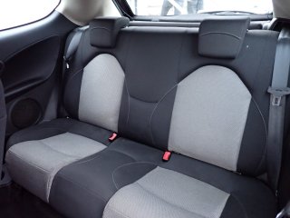 /photos/1992/ab8e8b62-5663-2bde-c39d-b525984fd3bc_i320x240.jpg