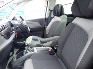 /photos/1992/f2929cc8-c38b-df66-cef0-7bdcc20258ac_i320x240.jpg