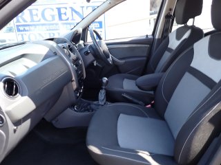 /photos/1992/f35d83bd-93b7-1c17-d532-261ee7a85b3d_i320x240.jpg