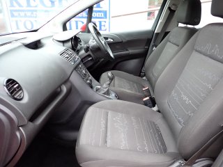 /photos/1992/fc2a0645-63f1-d921-8f31-c31f62b927bd_i320x240.jpg